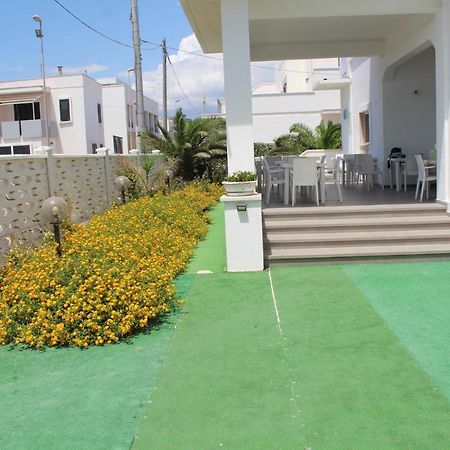 Estasi Sul Mare Bed & Breakfast Porto Cesareo Luaran gambar