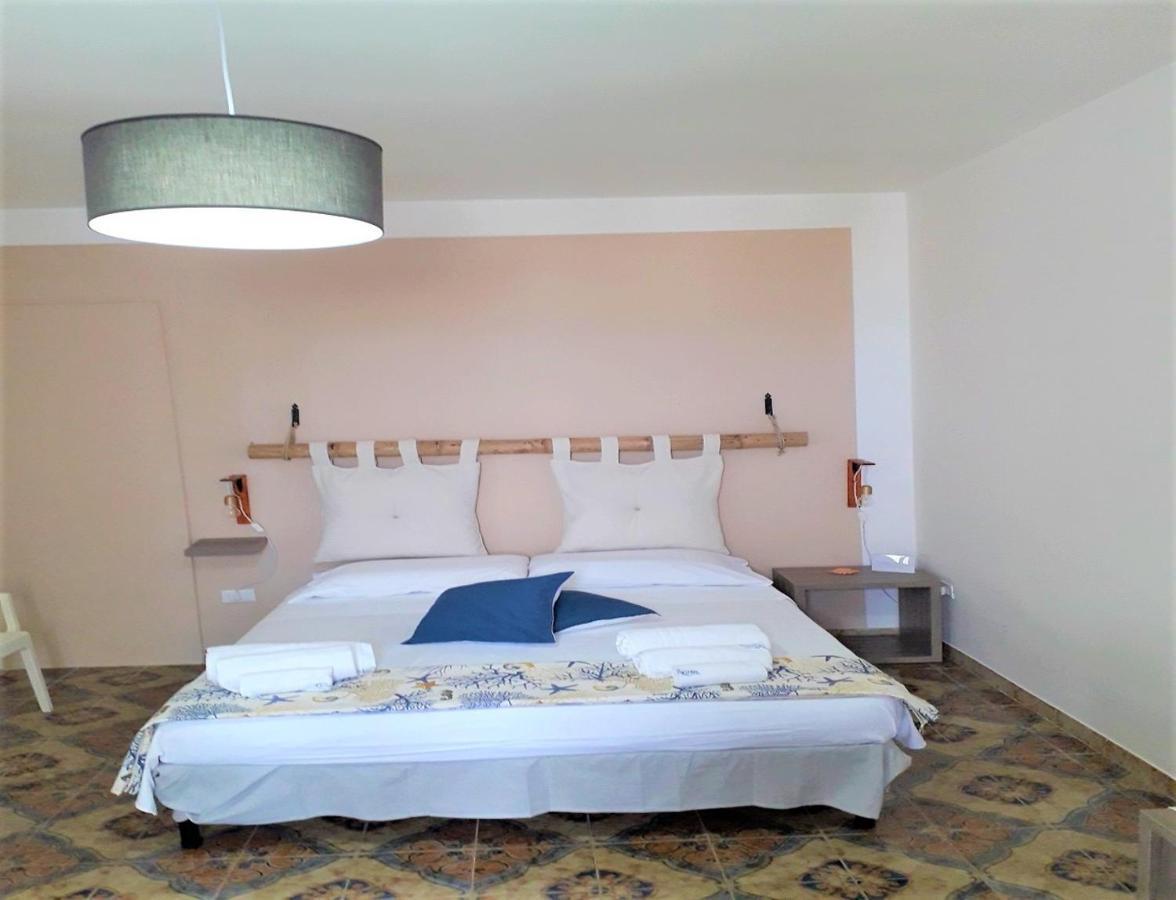 Estasi Sul Mare Bed & Breakfast Porto Cesareo Luaran gambar