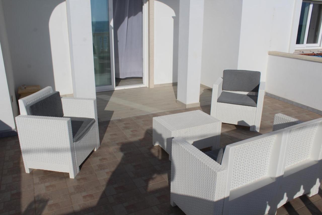 Estasi Sul Mare Bed & Breakfast Porto Cesareo Luaran gambar