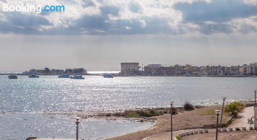 Estasi Sul Mare Bed & Breakfast Porto Cesareo Luaran gambar